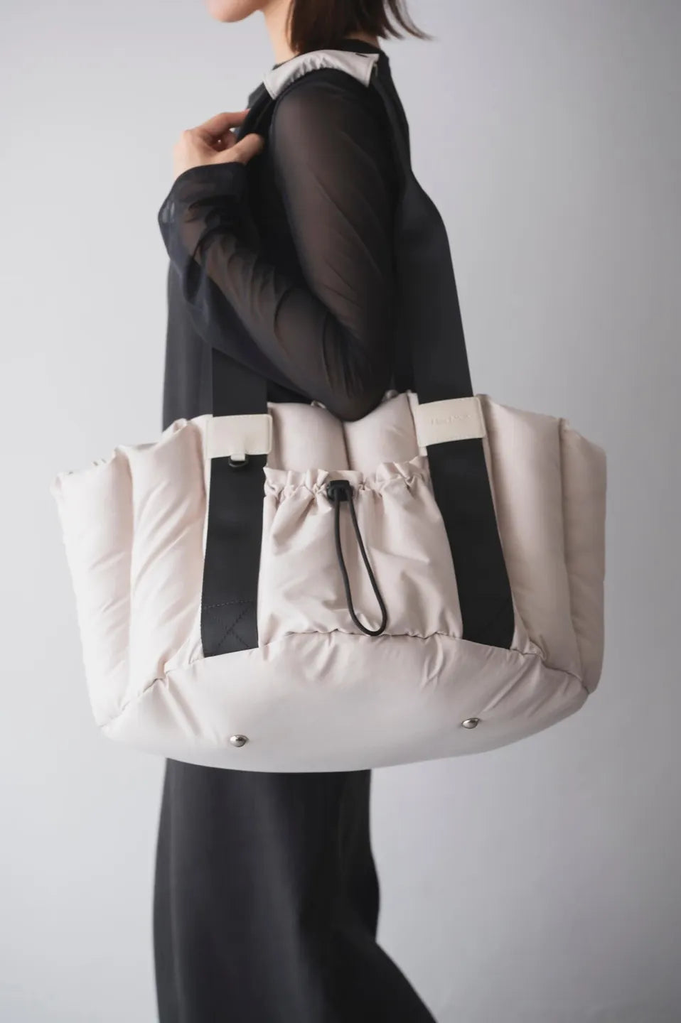 Fluffy 2-Way Drive Bed Carrier - cream