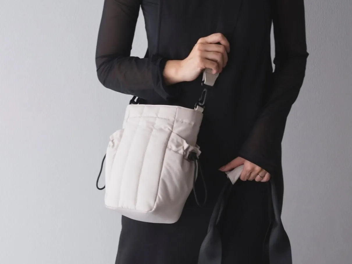 Fluffy Walking Shoulder Bag - cream