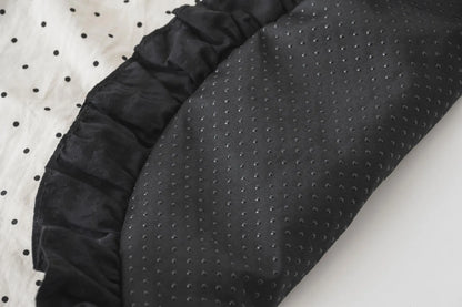 Frill Mat - Dot Black