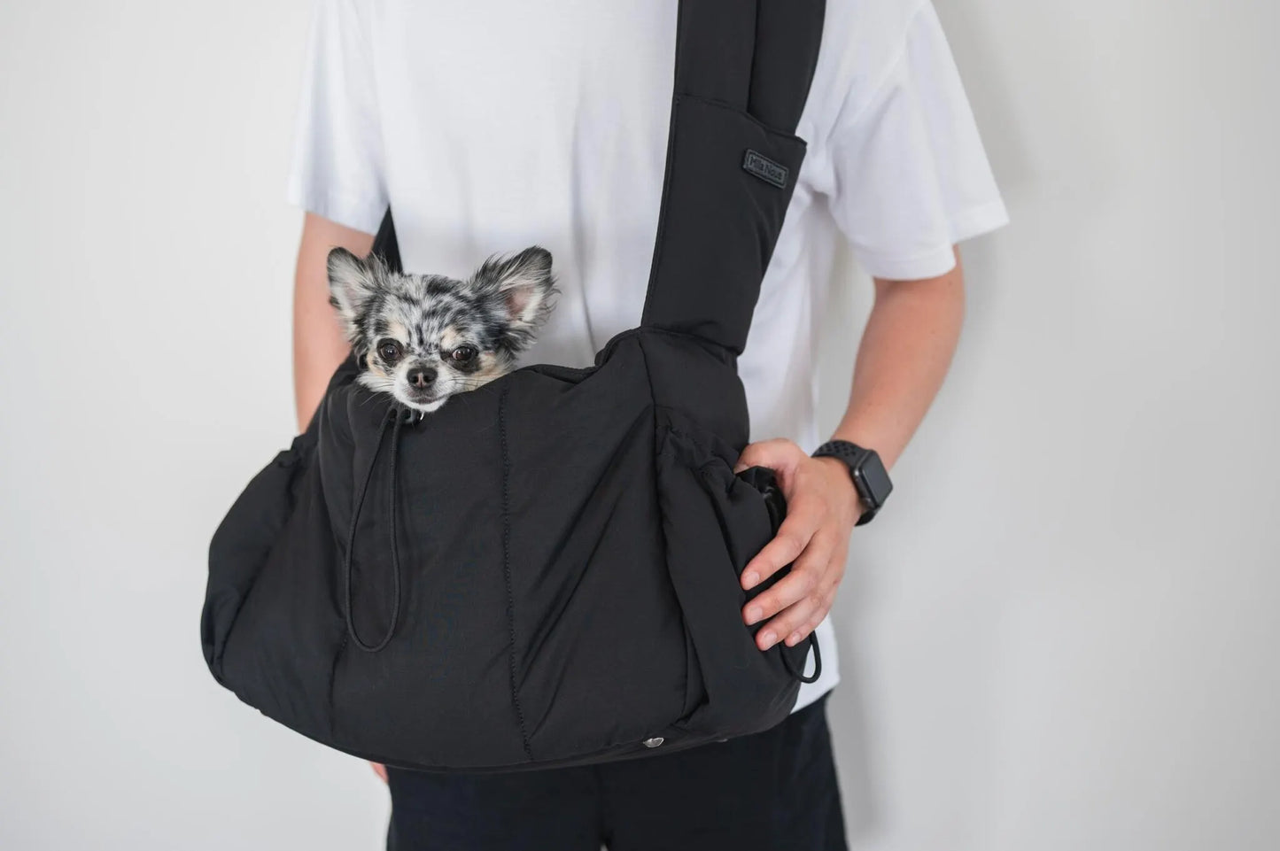 Fluffy Pet Carrier Bag - black