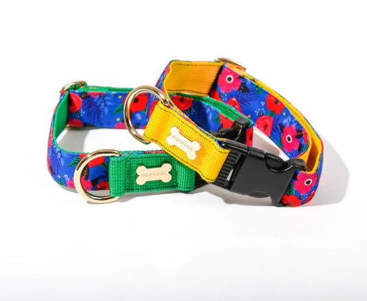 Character Collar - blue garden