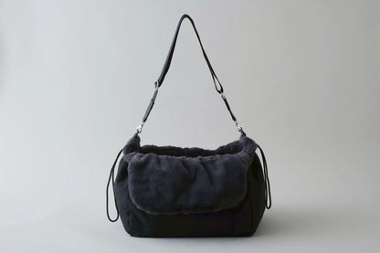 Fluffy 2-Way Bag - black