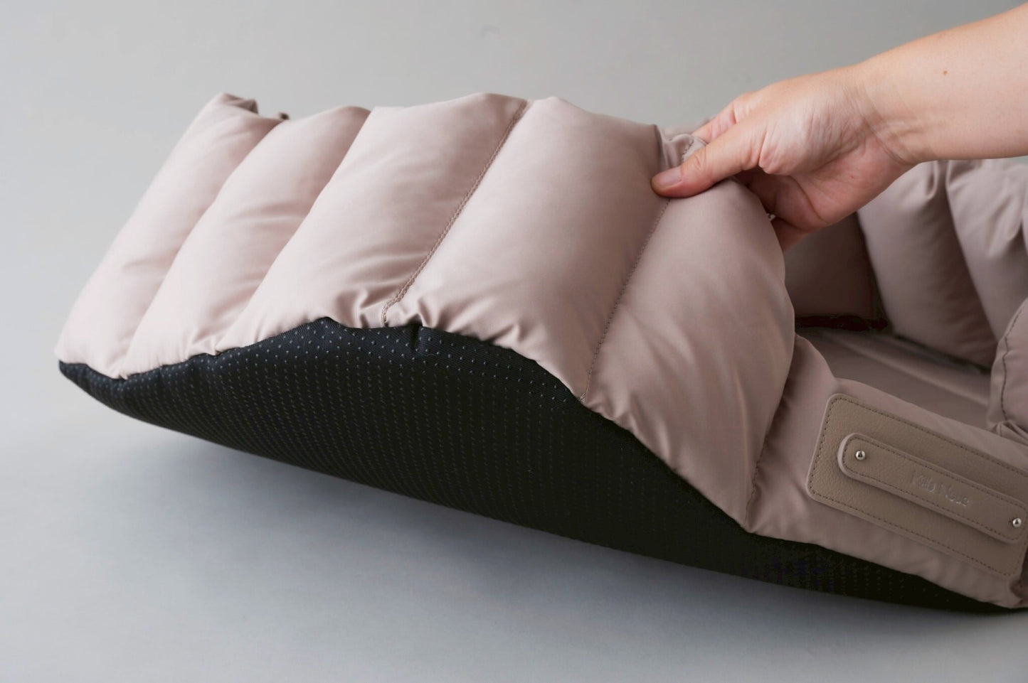 Cloud-Like Calming Pet Bed | Pink